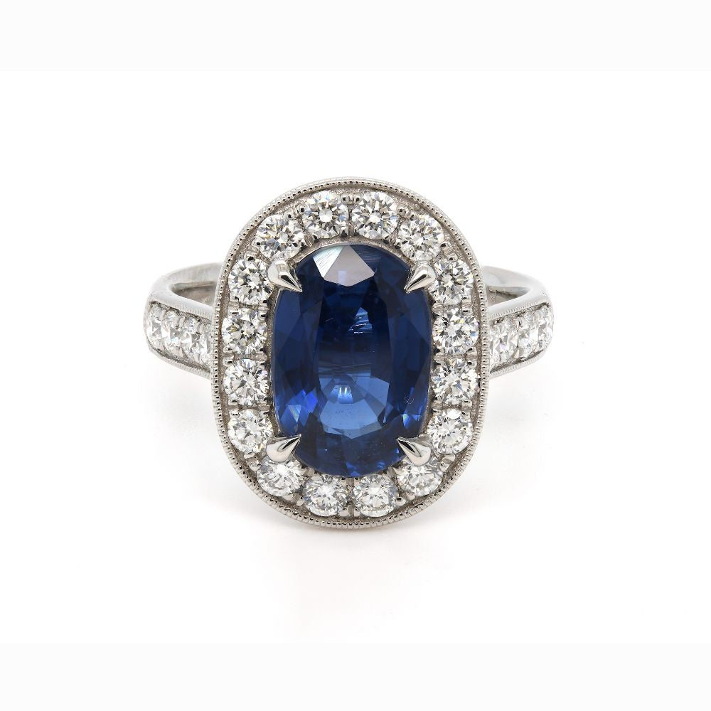 Cluster Unique Ring Oval Cut Blue Sapphire 3.61 ct and Diamonds 0.92 ct in Platinum 950 GIA Certified