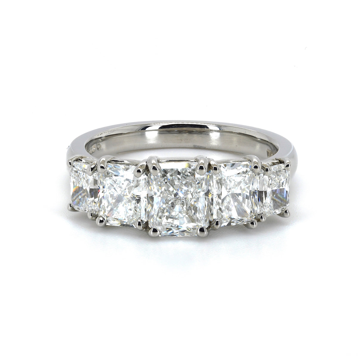 5 Stone Diamonds Unique Ring Radiant cut 3.41 ct in Total in Platinum 950 GIA Certified